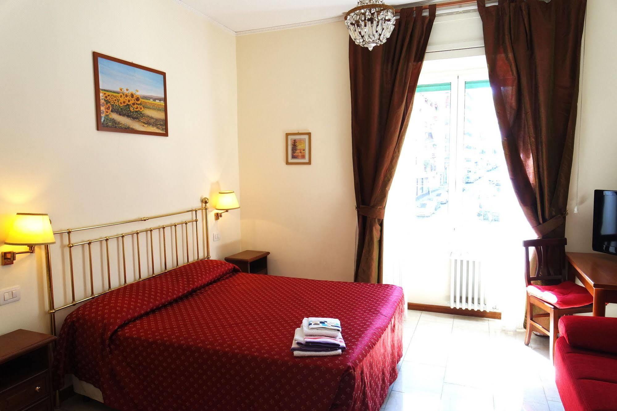 The Condottieri Rooms Rome Bagian luar foto